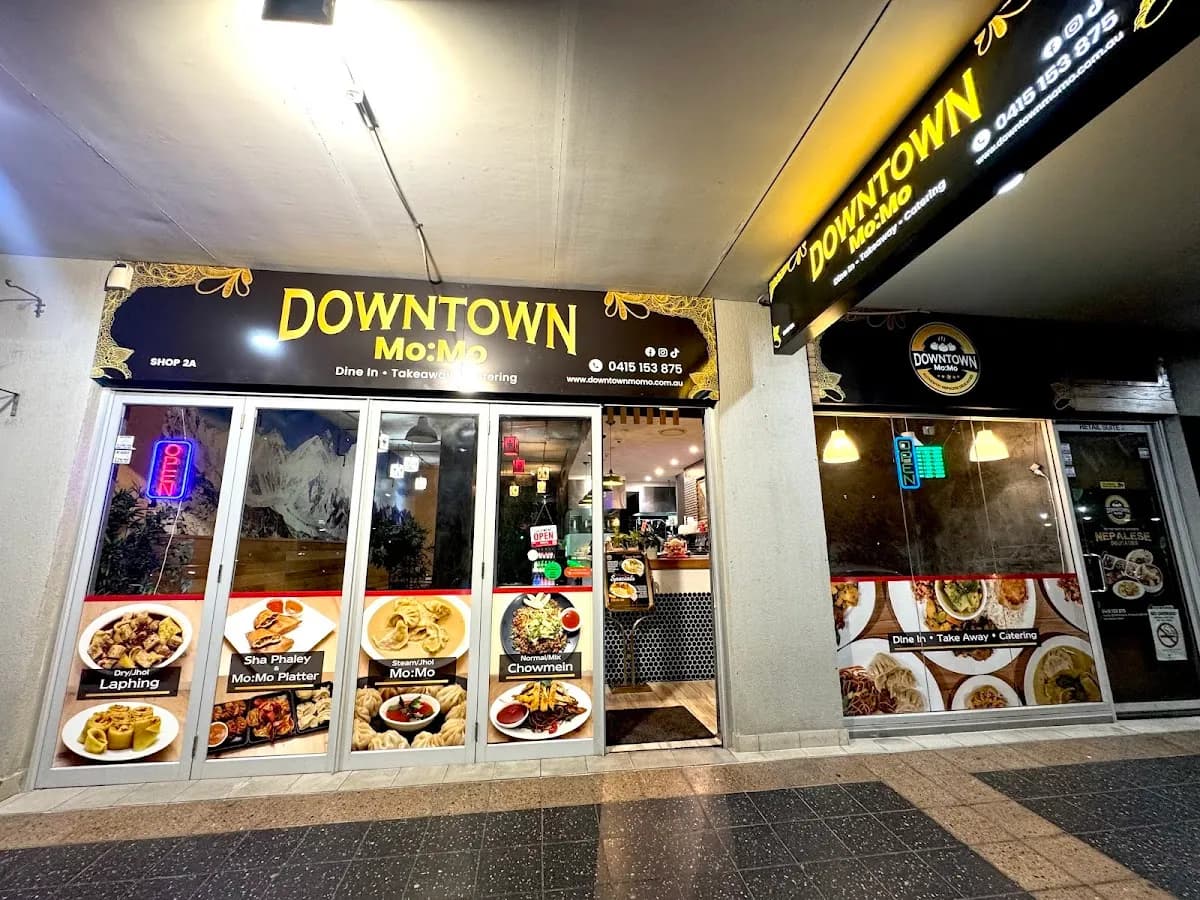 Downtown MoMo