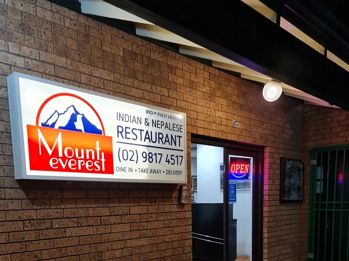 Mt.Everest Indian And Nepalese Restaurant