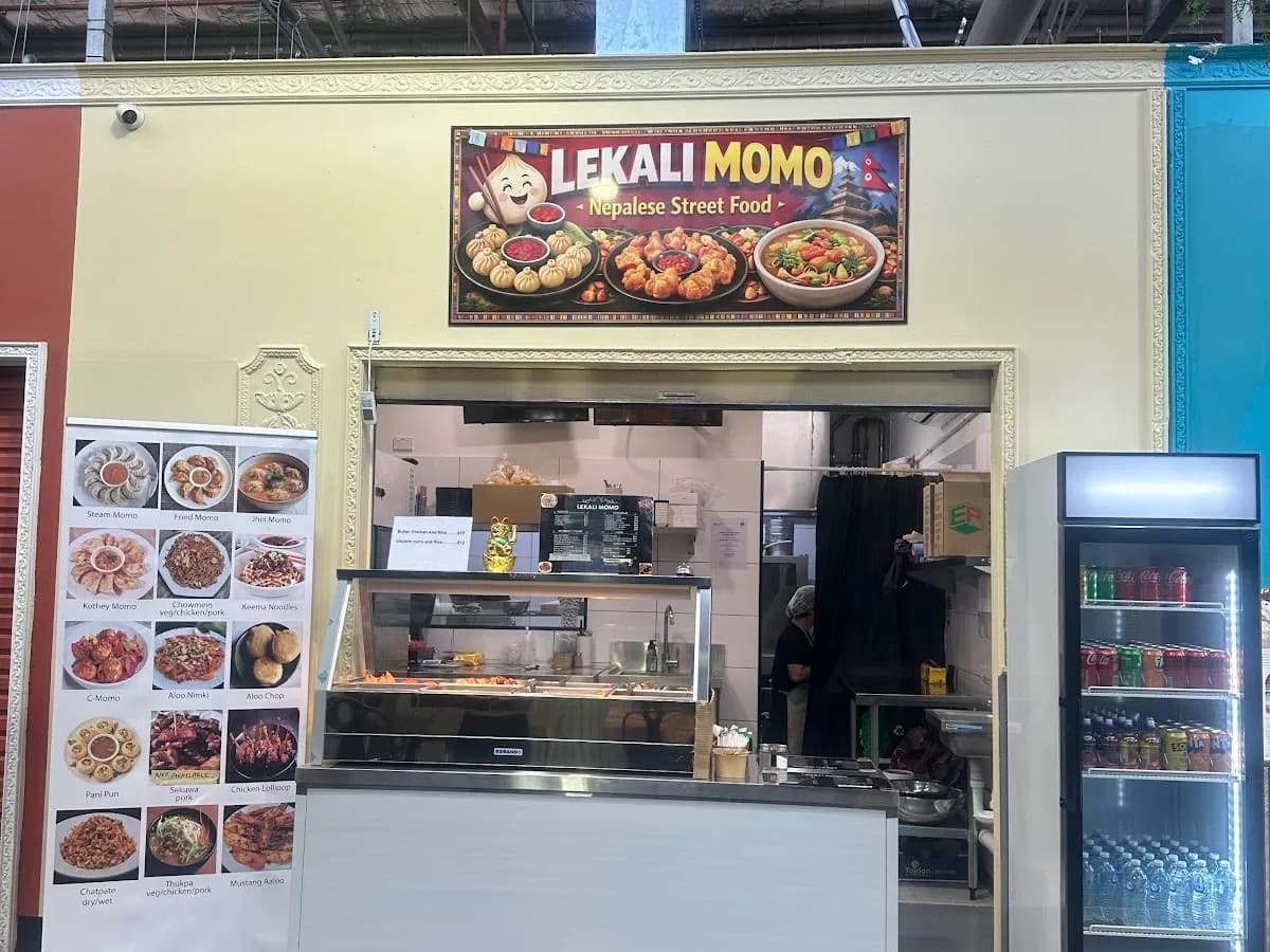 Lekali Momo